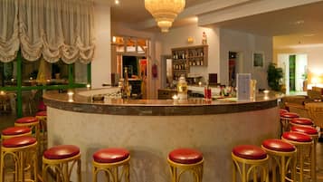 Bar lounge