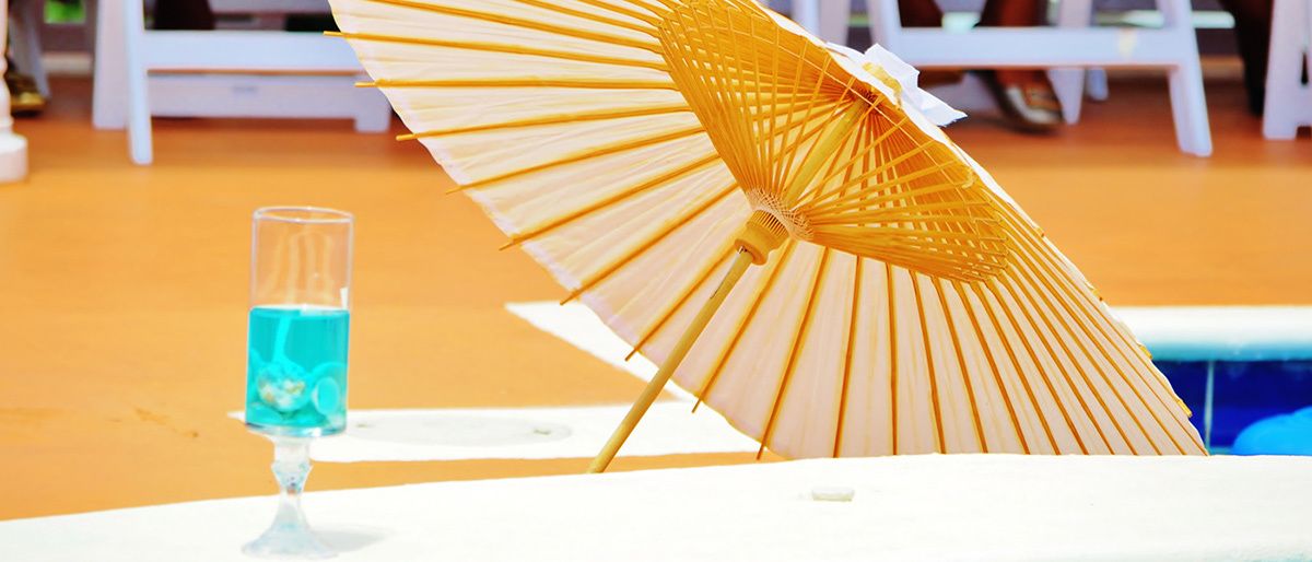 outdoor banquet area