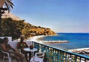 Balcony - Kyveli Apartments (Chios)