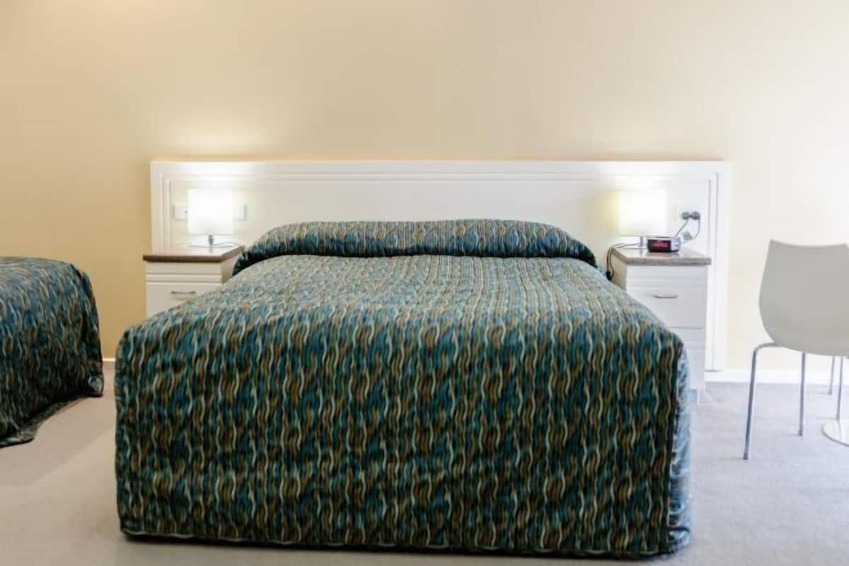 Luxe beddengoed, pillowtop-bedden, een minibar, een bureau