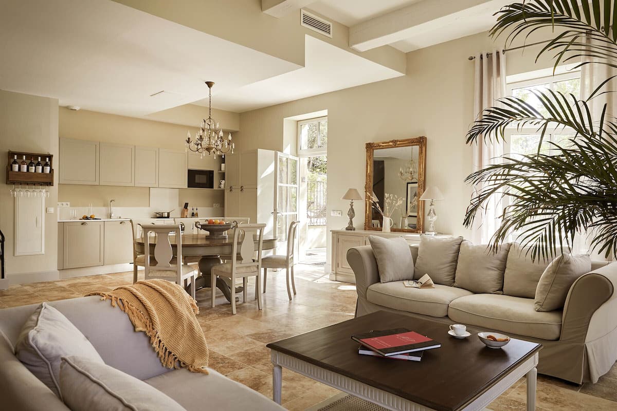 Deluxe villa, 3 slaapkamers, terras | 2 slaapkamers, gratis wifi, beddengoed