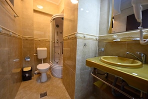 Phòng tắm