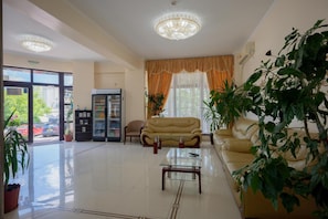 Khu sảnh