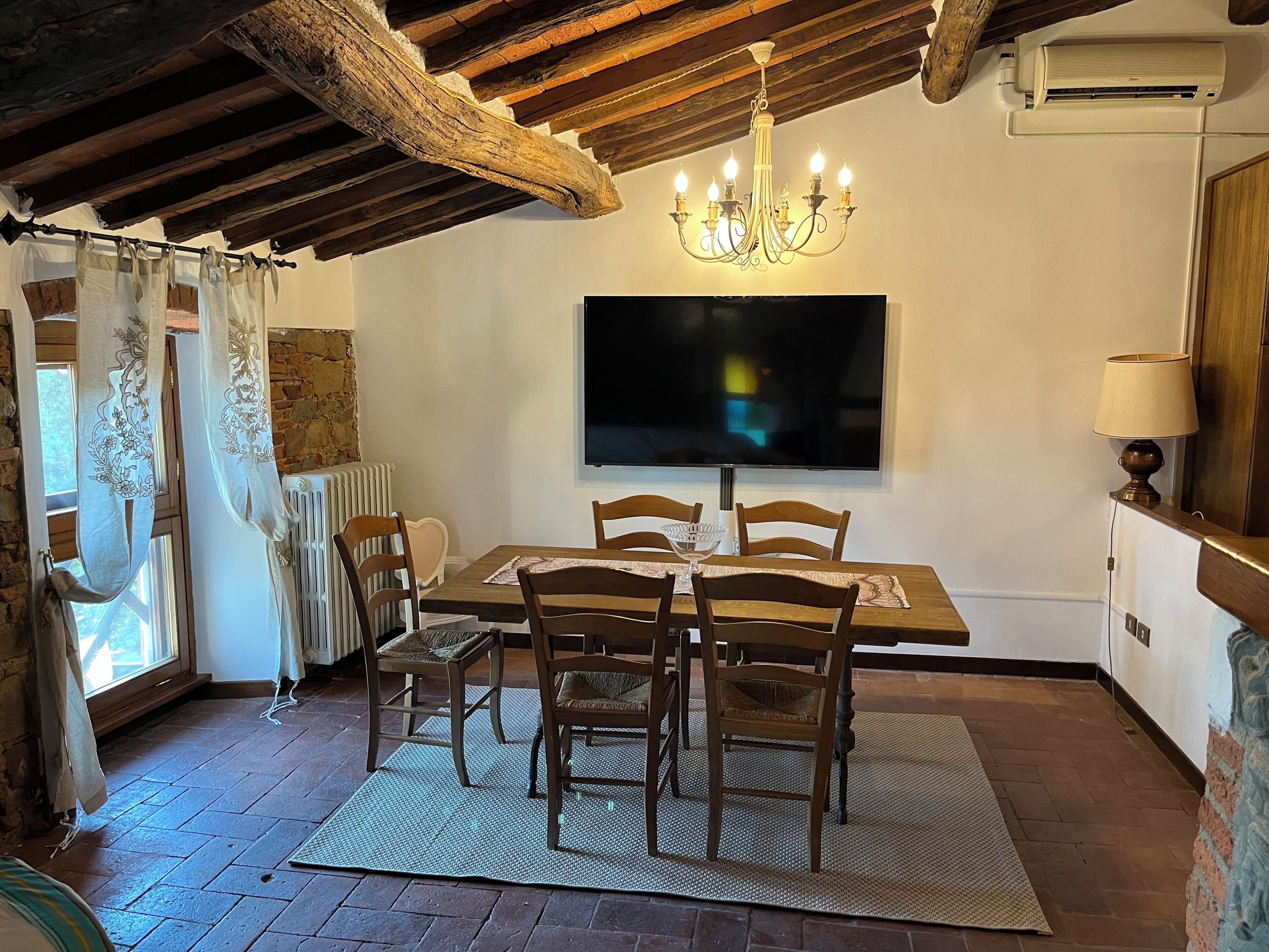 Traditional-Apartment | Wohnbereich