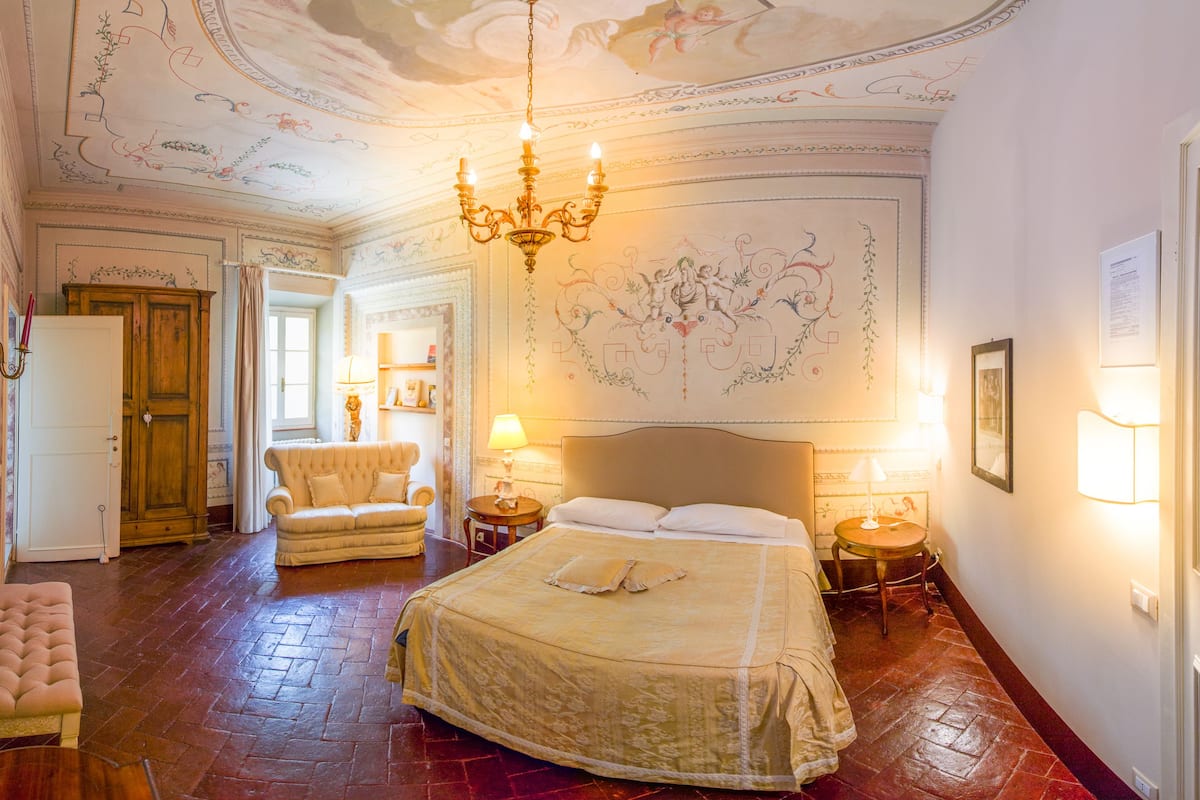 1 bedroom, frette italian sheets, pillow-top beds, in-room safe