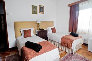 Minibar, in-room safe, individually decorated, individually furnished