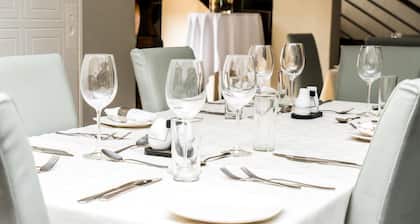 Ruby Stone Boutique Hotel