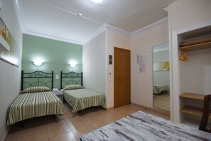 Studio (Interior) | In-room safe, free WiFi, bed sheets
