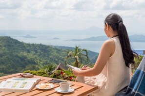 Property grounds - Discovery Country Suites (Tagaytay)