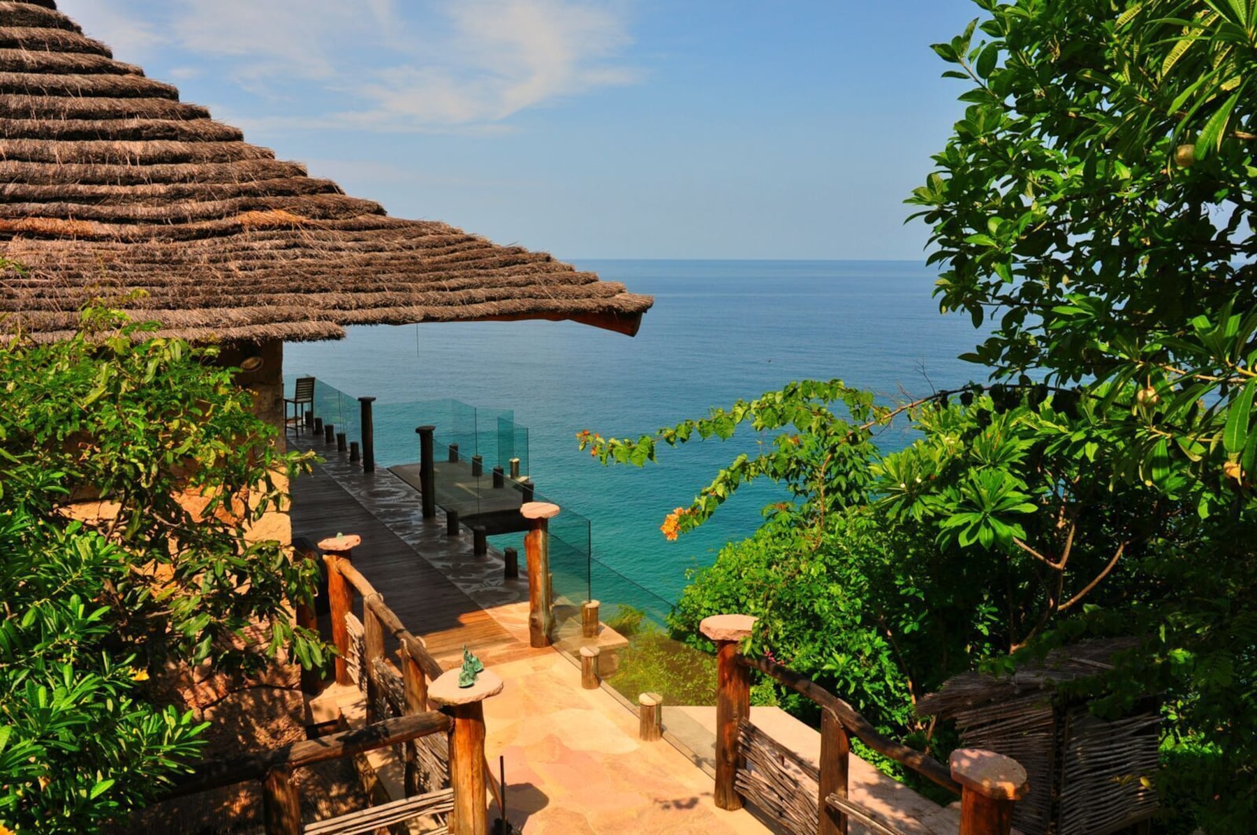 Tree House (Casa del Arbol) | Terrace/patio