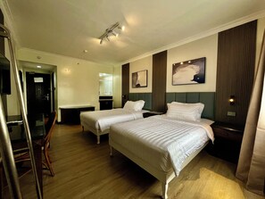 Superior Premier | Premium bedding, individually furnished, laptop workspace - EGI Resort and Hotel (Lapu-Lapu)