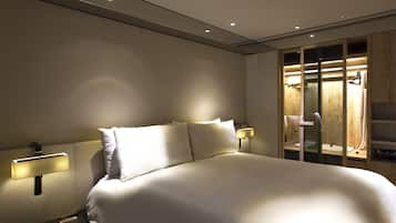 Abundance Room, 1 Double Bed | Down comforters, minibar, in-room safe, individually decorated