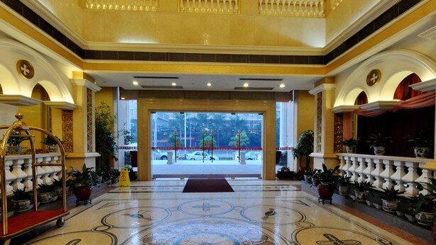 Interior entrance - Vienna Hotel Pinghu Plaza Branch (Shenzhen)