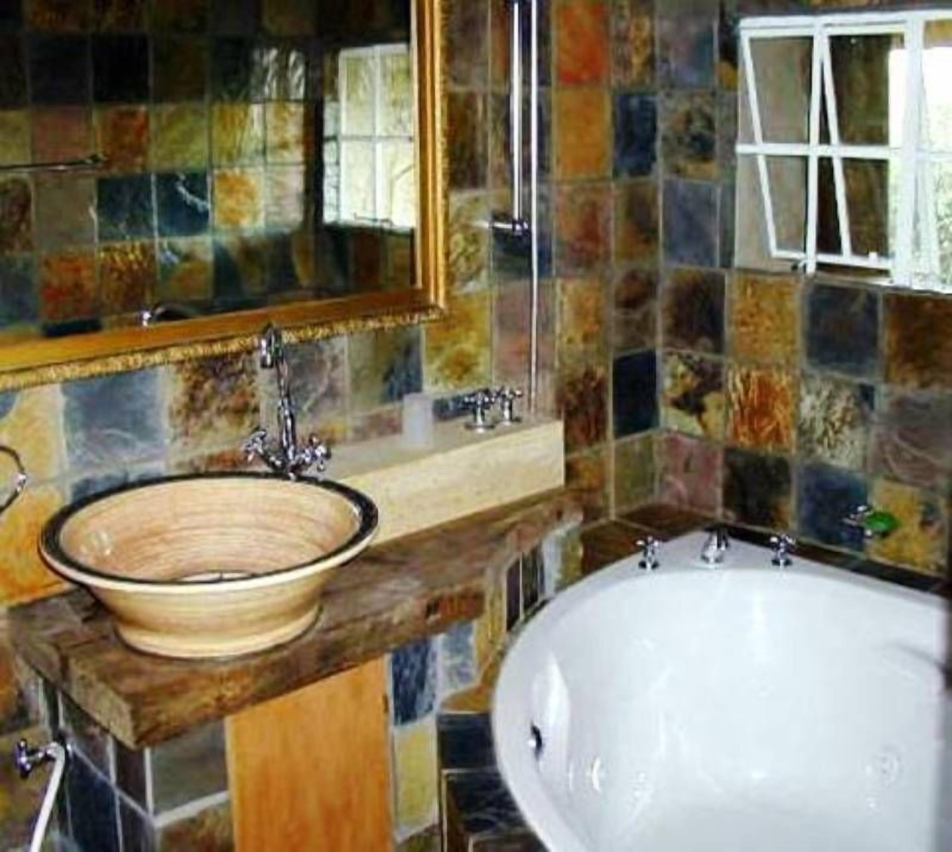 King - Luxury  | Bathroom