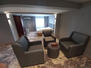 Family Room | Free WiFi, bed sheets
