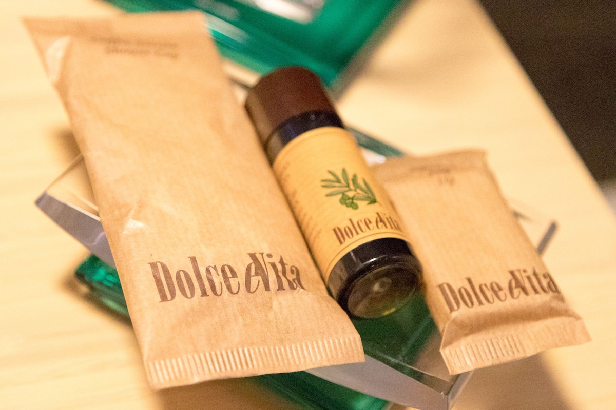 1 bedroom, premium bedding, minibar, in-room safe