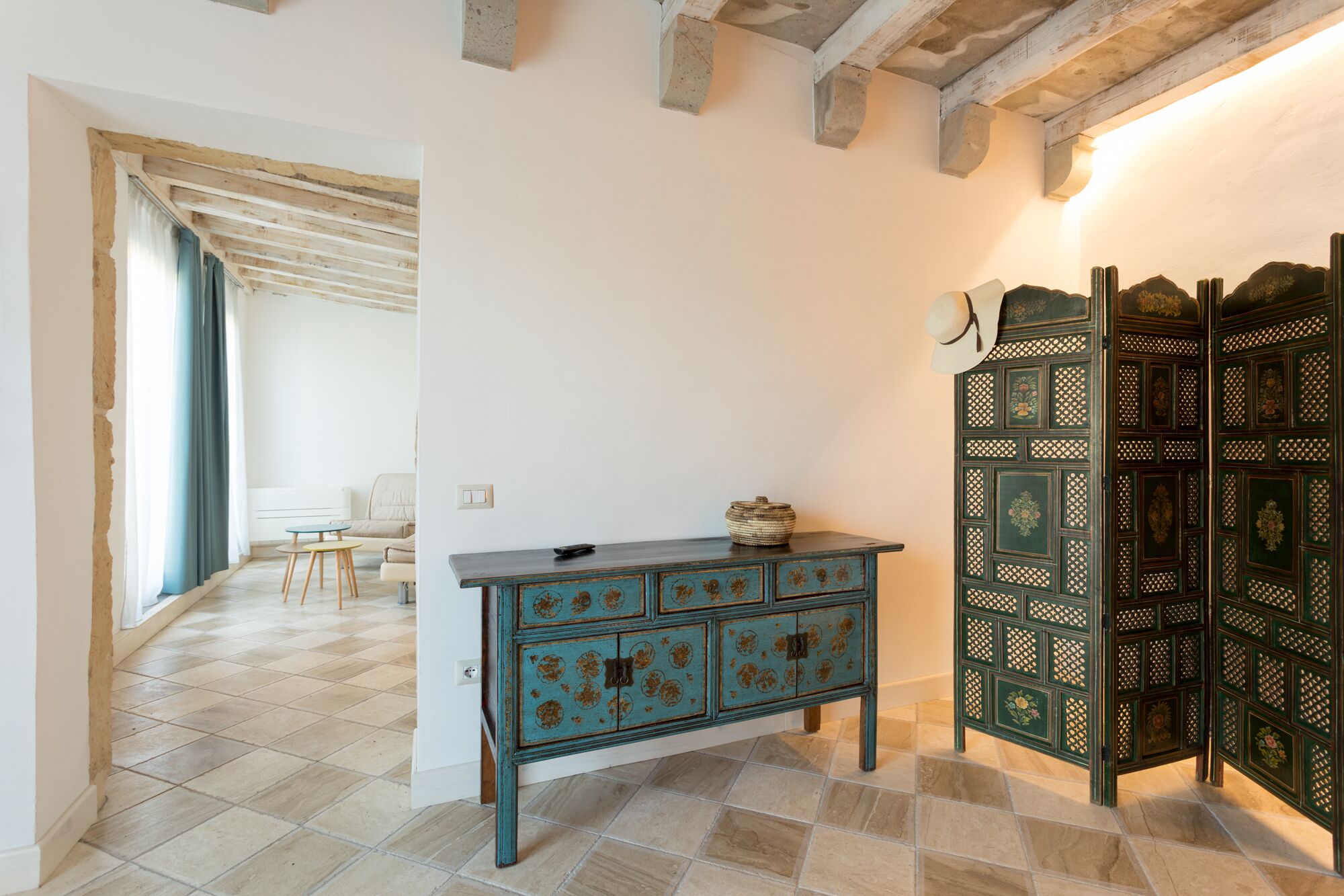 deluxe suite, terrace (20mt from the main building) | interior detail