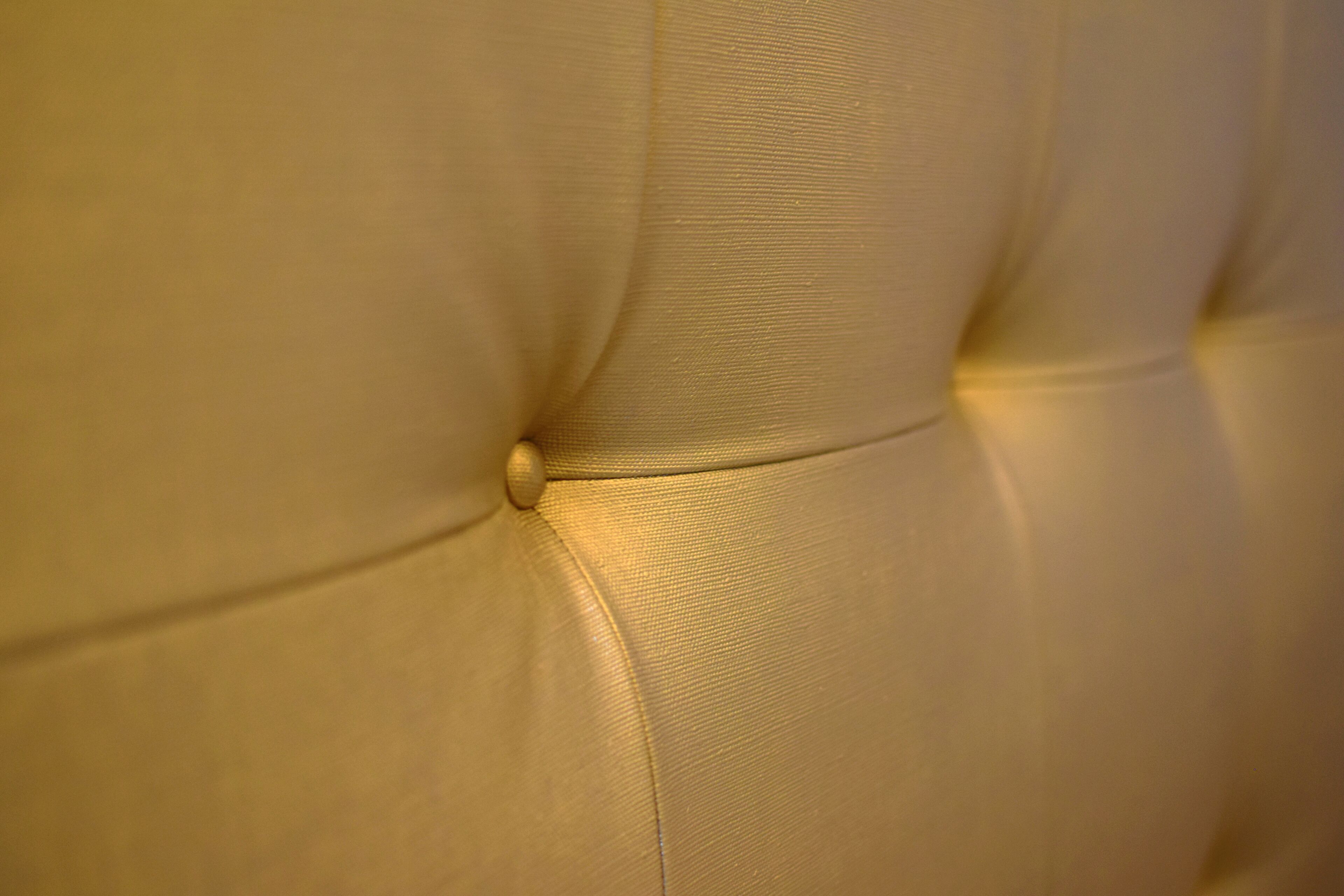 single room | 1 bedroom, premium bedding, minibar, in-room safe