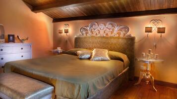 Camera tripla | Minibar, una scrivania, culle/letti per bambini (gratuiti)