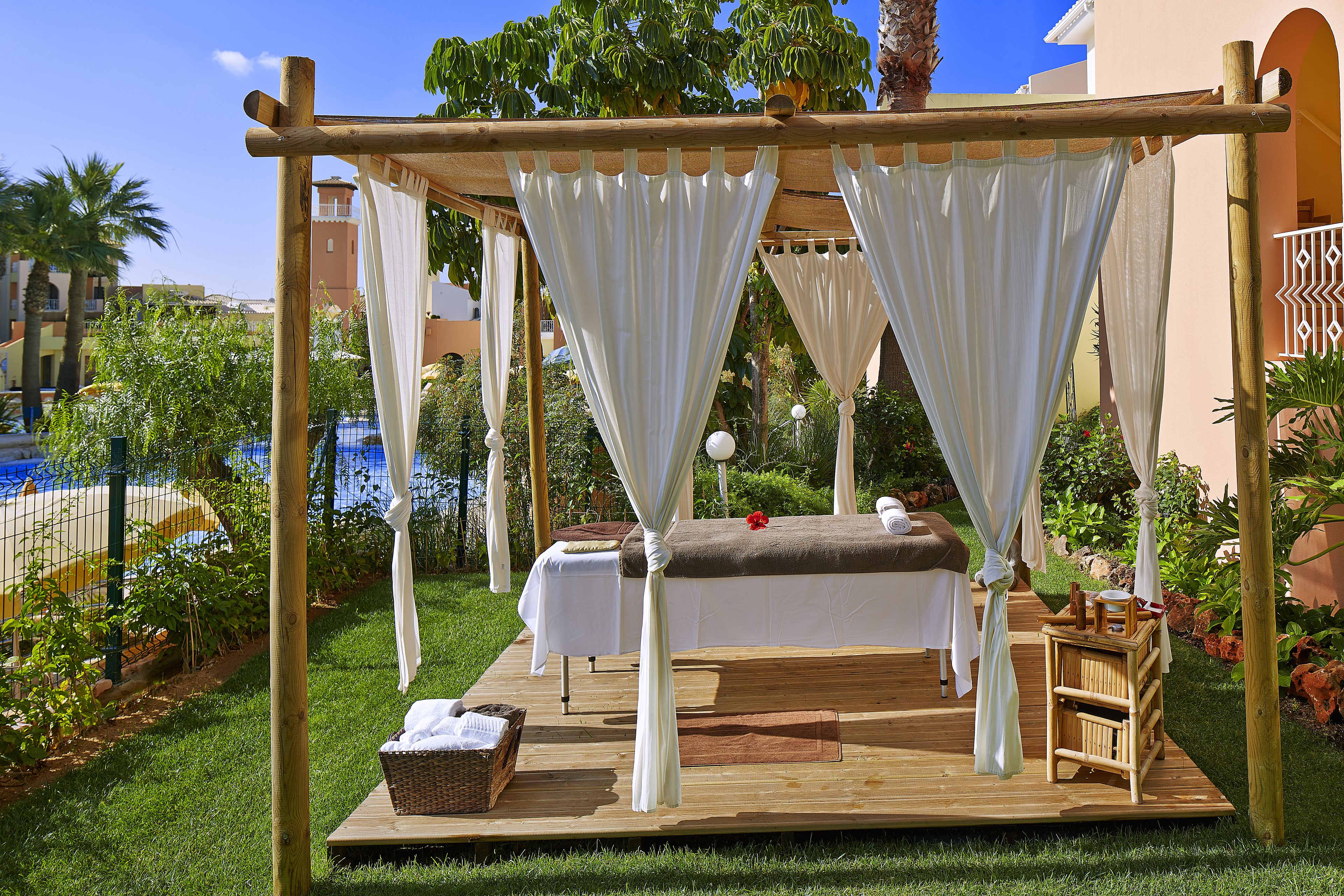 Salas de tratamiento para parejas, tratamientos corporales, aromaterapia