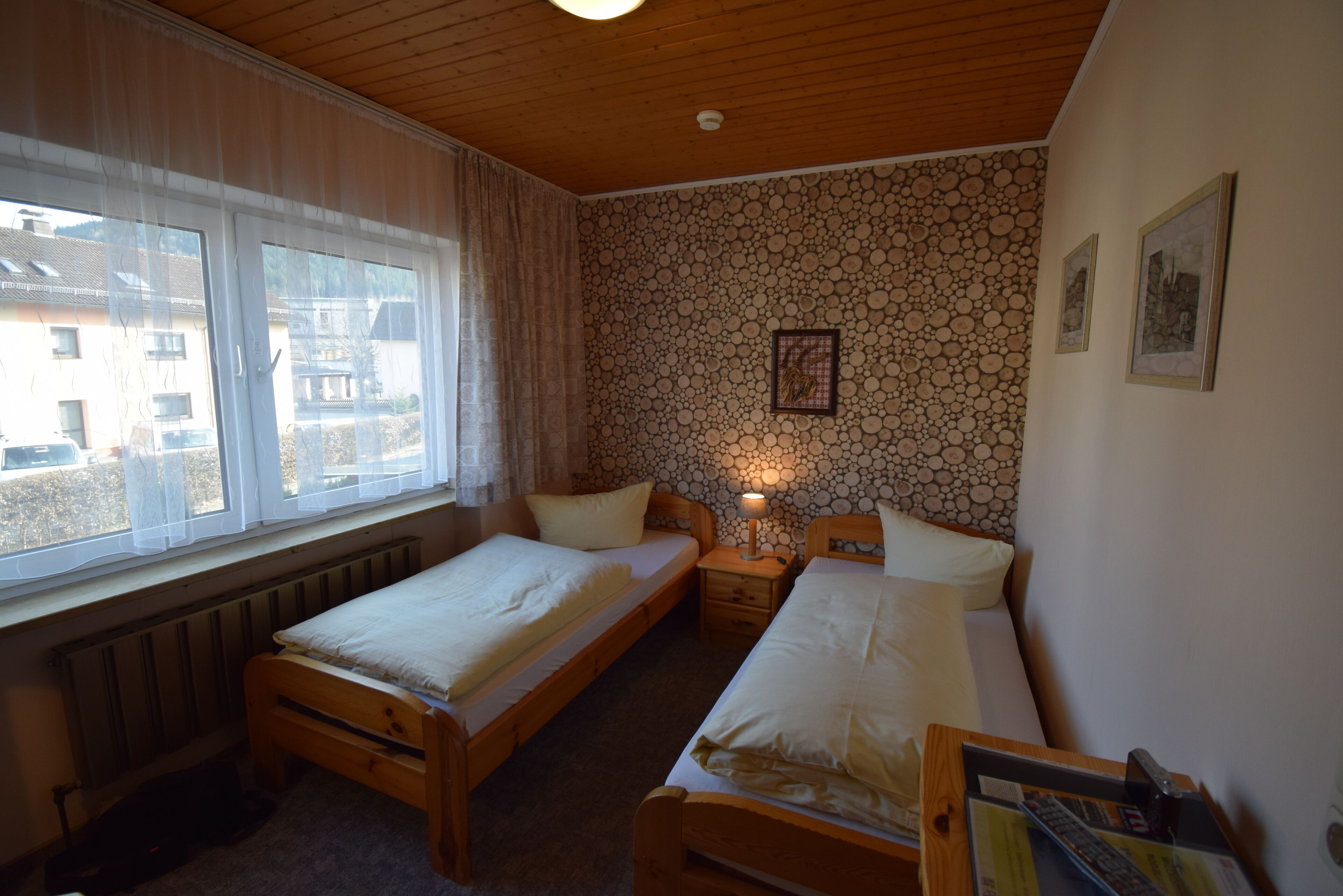 basic twin room | 1 bedroom, memory-foam beds, individually decorated