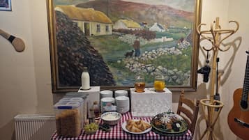 Daily full breakfast for a fee