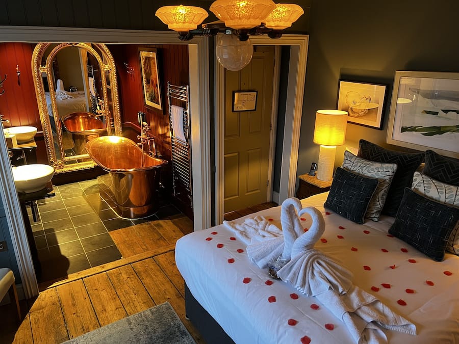 Deluxe Double Room | In-room safe, individually decorated, individually furnished, desk