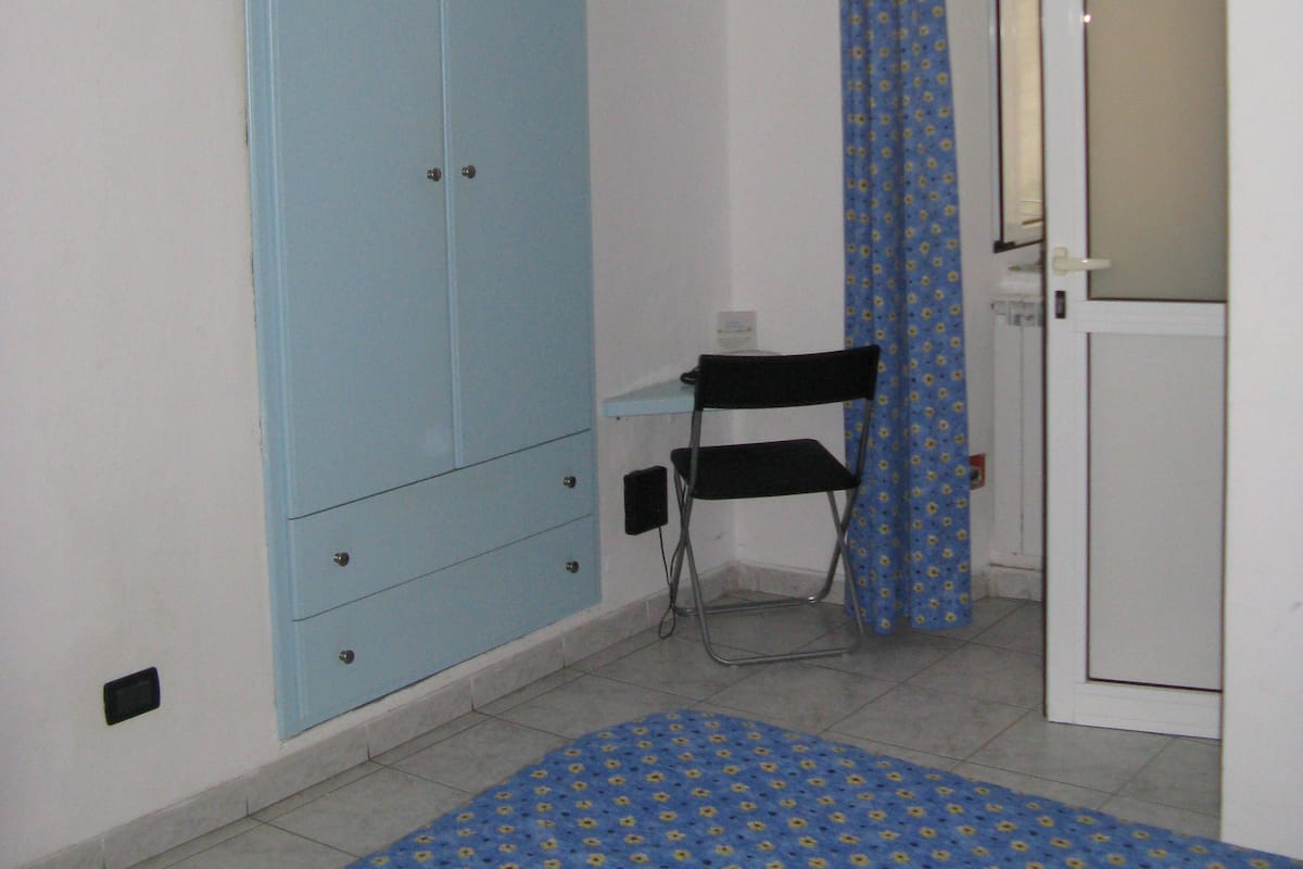 Standard Double Room | Cribs (free), WiFi (free)