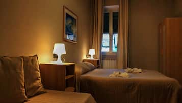 Standard-Dreibettzimmer | Kostenlose Babybetten, kostenloses WLAN