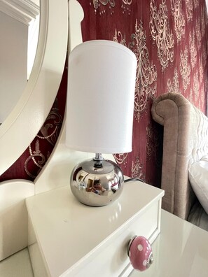 Double Room, Ensuite (Marine View) - The Whittington & Cat (Hull)