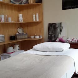 Sauna, body treatments, hydrotherapy, deep-tissue massages, body wraps