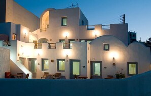 Soundproofing, free WiFi, bed sheets - Villa Murano (Santorini)