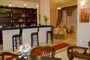 Bar (en la propiedad)
