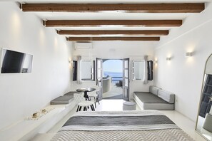 Deluxe Suite, Hot Tub | Minibar, in-room safe, individually decorated, individually furnished - Oia Suites (Santorini)