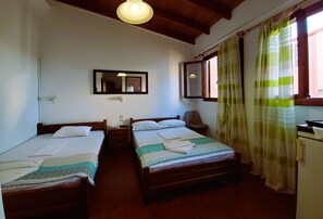 Budget Triple Room