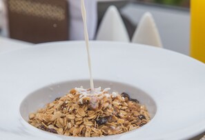 Desayuno completo incluido todos los días