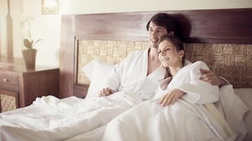 Suite, 1 trÚs grand lit | Literie de qualité supérieure, minibar, coffres-forts dans les chambres