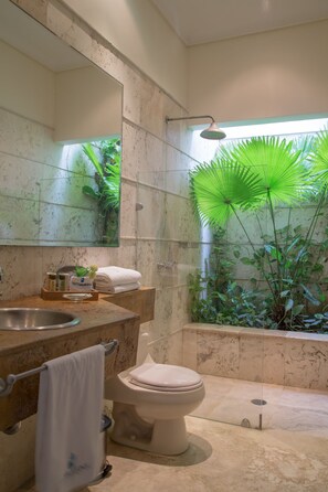 Bathroom - Casa Hotel Vistamarina - Adults Only (Cartagena)