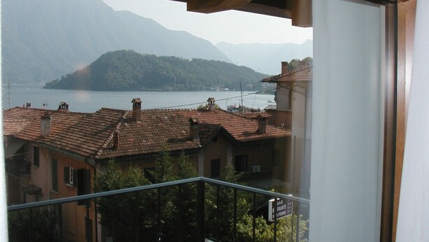 Vue sur le lac