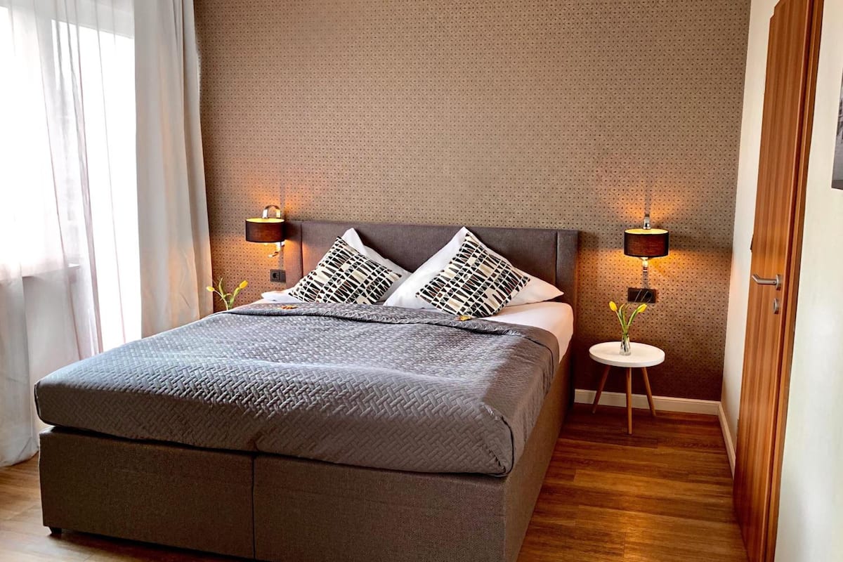 Chambre Double, salle de bains privée