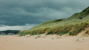 Tæt på stranden