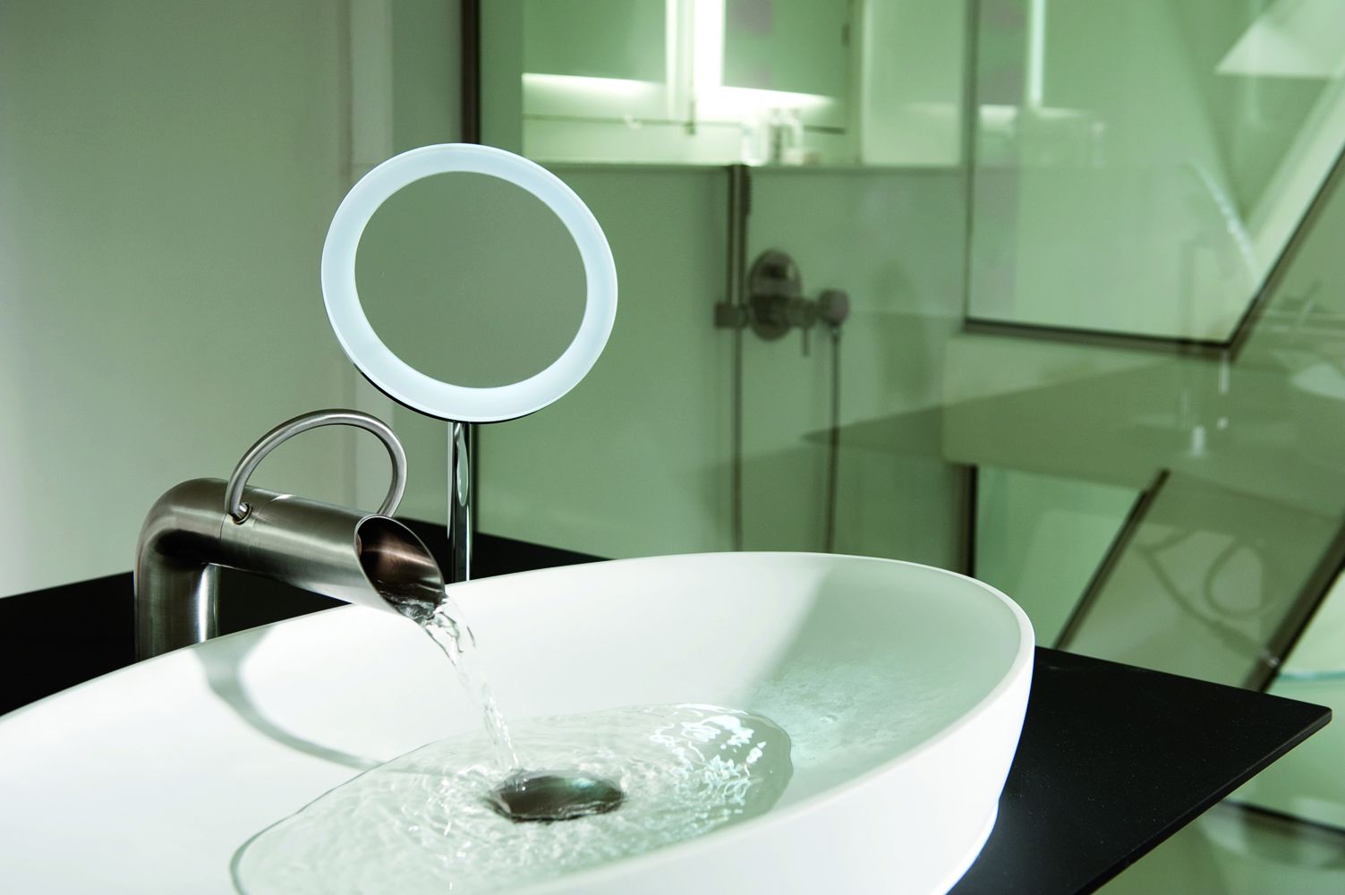 suite xl landmark loft | egyptian cotton sheets, hypo-allergenic bedding, select comfort beds