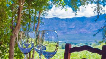 Breakfast, dinner served; Fusion cuisine, pool views