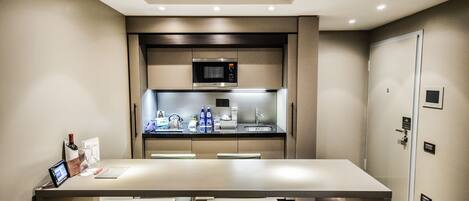 Superior Suite | Private kitchen