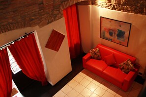 Área de estar no saguão