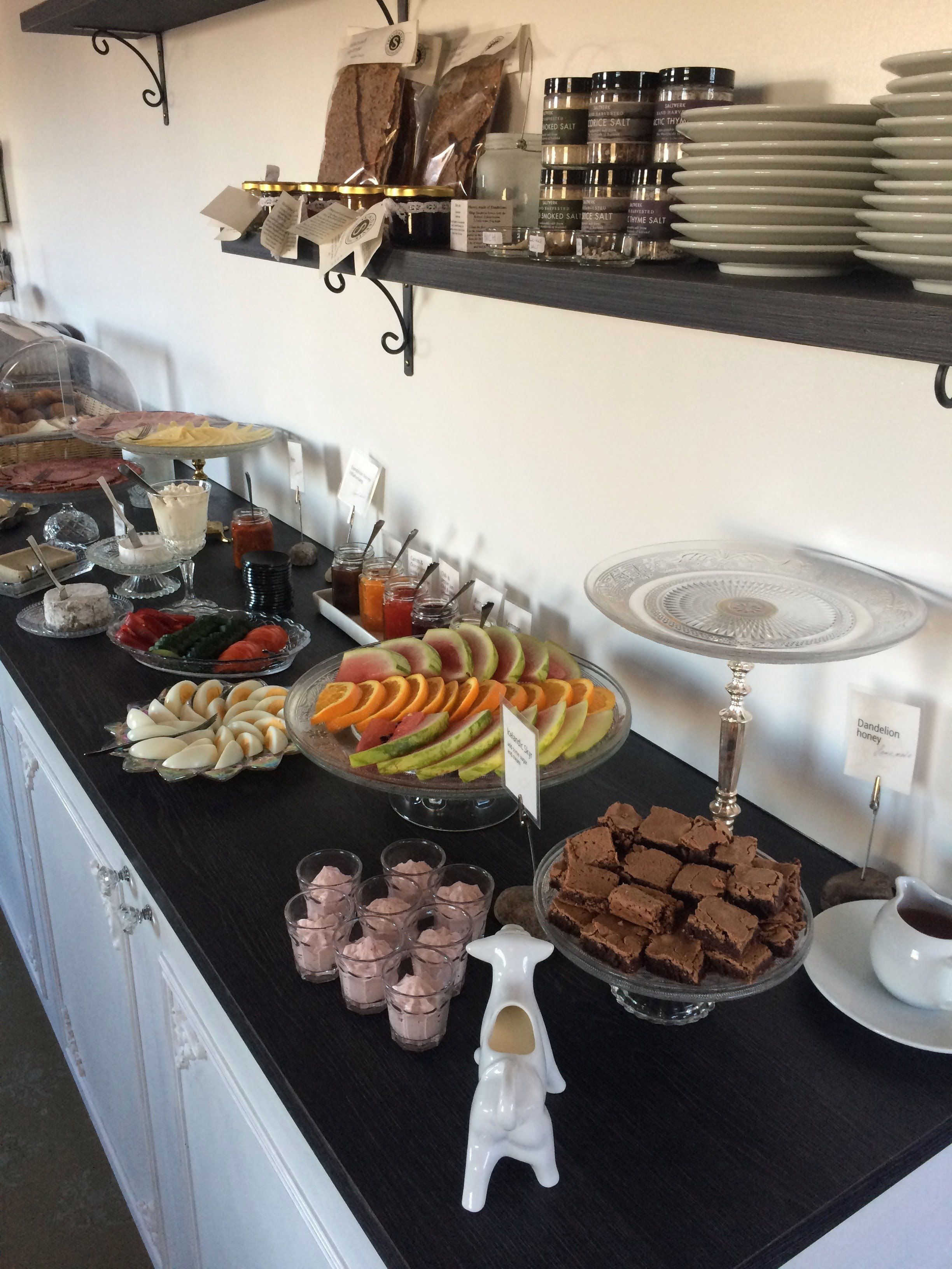 Ilmainen päivittäinen buffetaamiainen 