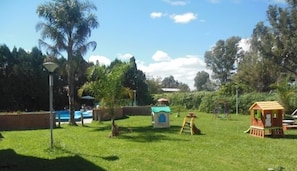 Children’s play area – outdoor