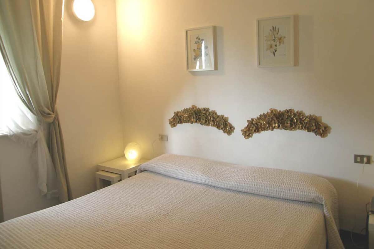 Lits pliants/supplémentaires, Wi-Fi gratuit, draps fournis
