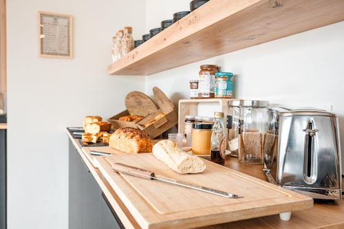 Brit Hotel L'Arrivée Guingamp