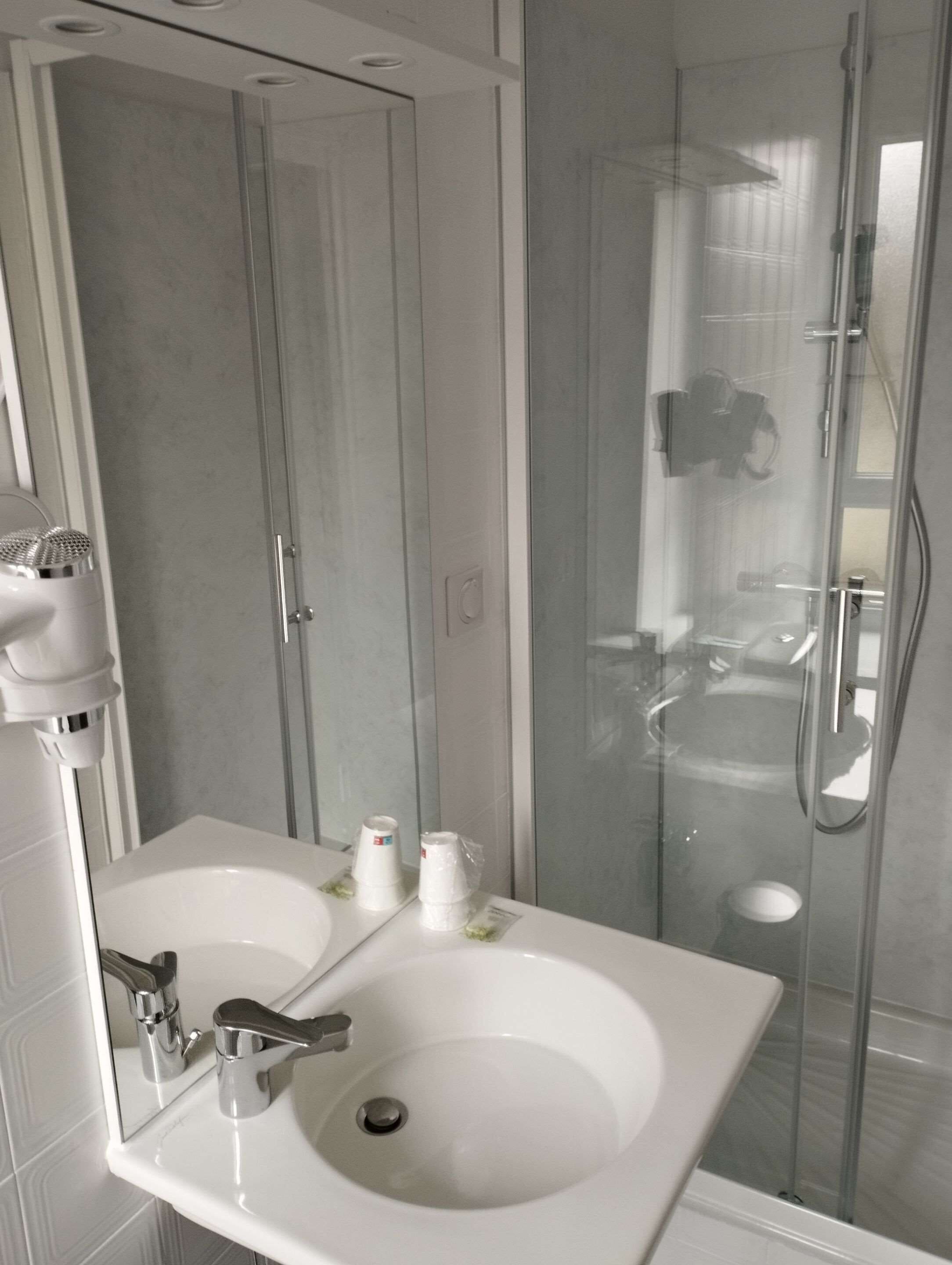 1 bedroom, desk, iron/ironing board, bed sheets